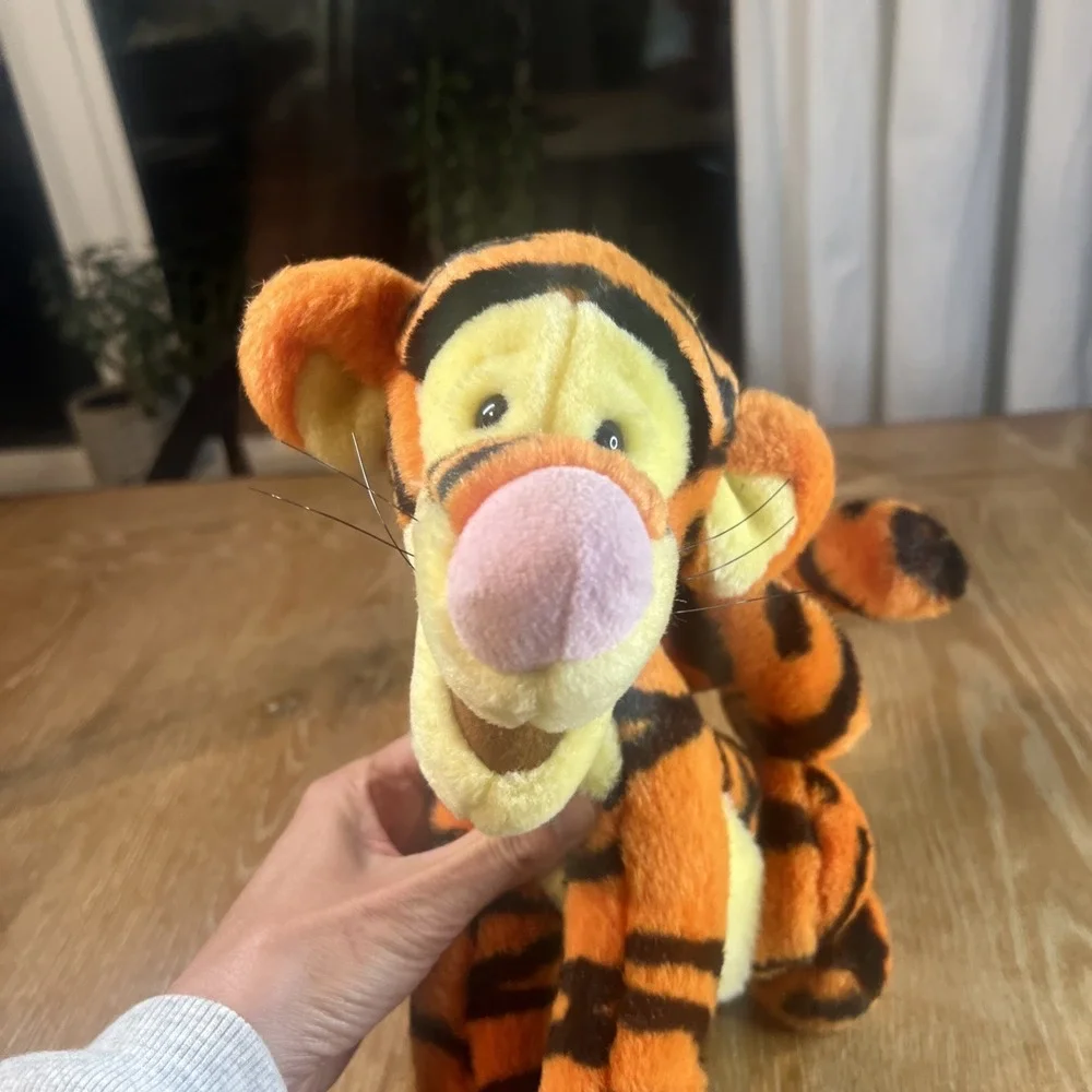 Disney Tigger Plush Curly Tail Sitting‎ Vintage - Excellent Soft!